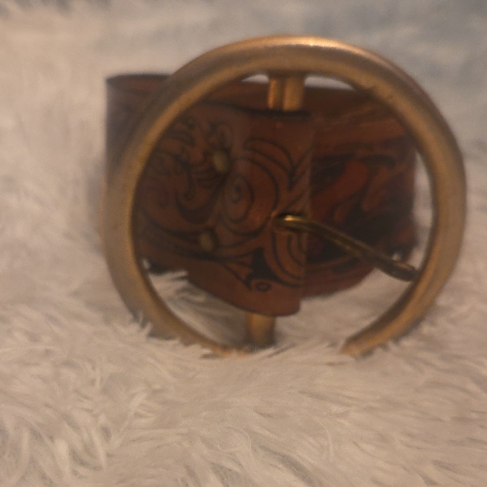 Vintage 70's Handpainted Leather Belt with Brass Buckle.